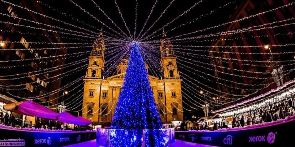 Budapeşte (Macaristan) Basilica Christmas Market